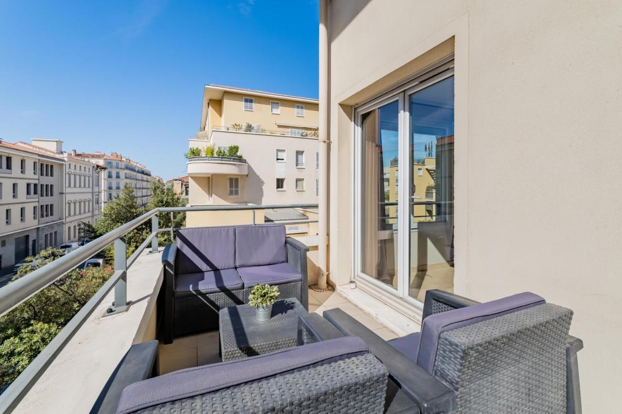 La Joliette; Duplex 2 chambres, PARKING INCLUS+ Terrasse+ ascenseur Marsiglia Esterno foto